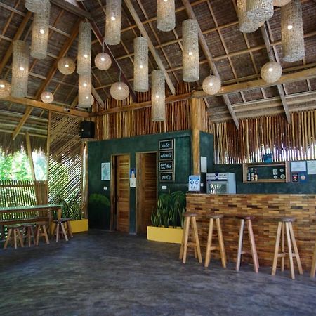 Hiraya Surf Hostel Генерал-Луна Экстерьер фото